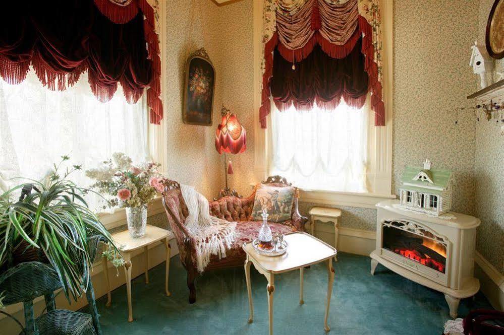 The Empress Of Little Rock Bed & Breakfast Bagian luar foto