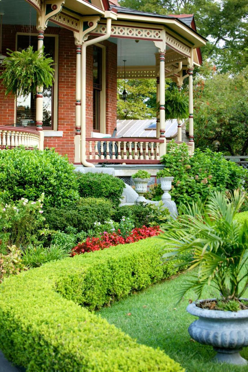 The Empress Of Little Rock Bed & Breakfast Bagian luar foto