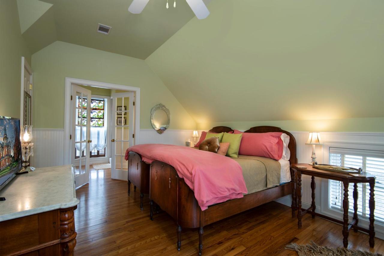 The Empress Of Little Rock Bed & Breakfast Bagian luar foto