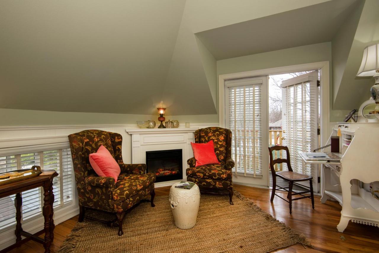 The Empress Of Little Rock Bed & Breakfast Bagian luar foto